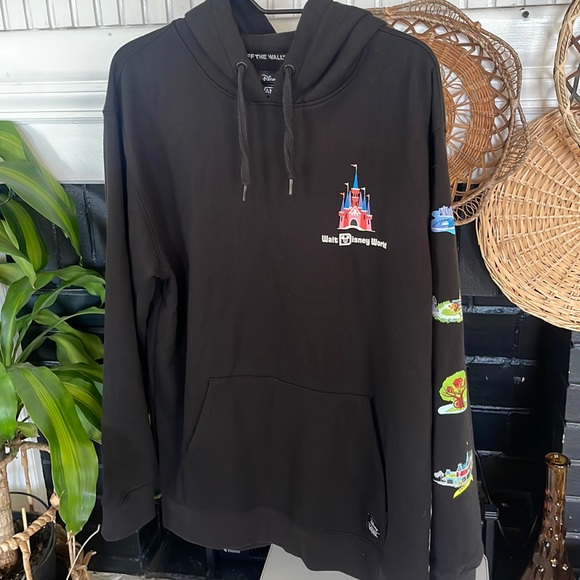 Vans Disney Hoodie Men’s Large - Picture 1 of 4